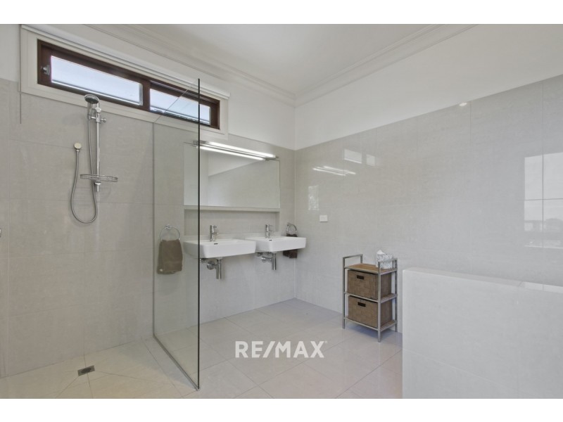 8 The Billabong, Metung VIC 3904