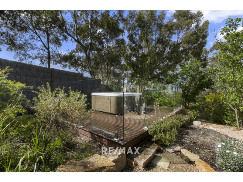 8 The Billabong, Metung VIC 3904