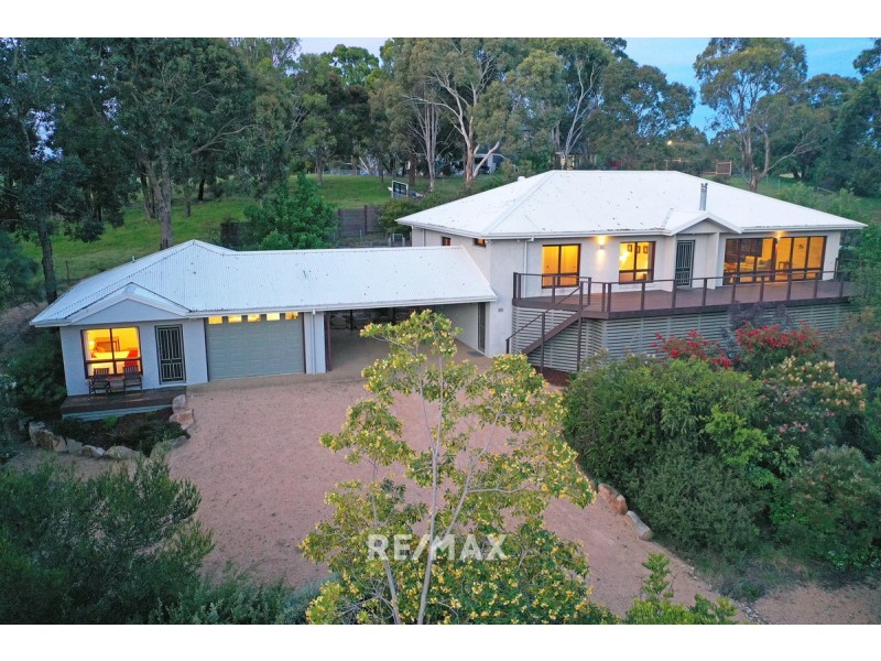 8 The Billabong, Metung VIC 3904