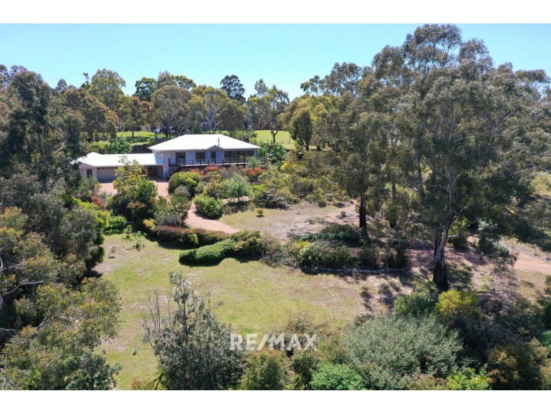 8 The Billabong, Metung VIC 3904