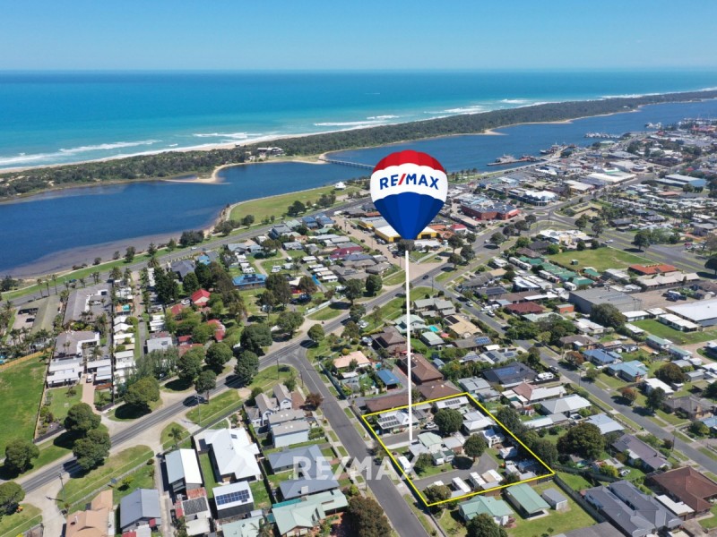 3 Jemmeson Street, Lakes Entrance VIC 3909