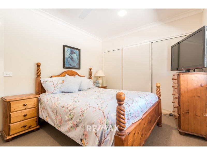 17 Tamhaven Drive, Swan Reach VIC 3903