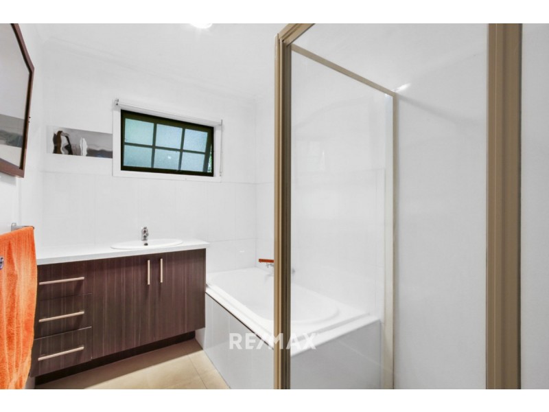 49 Mill Point Road, Toorloo Arm VIC 3909