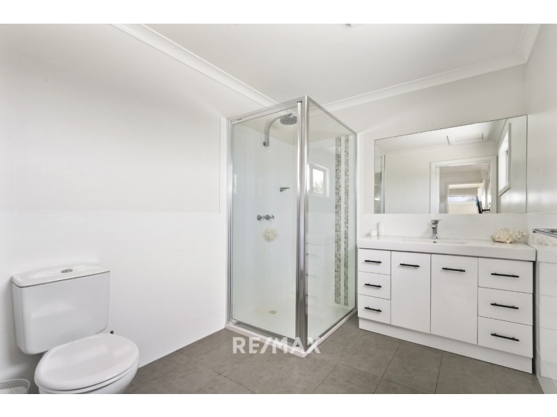8 Warfe Drive, Lake Tyers Beach VIC 3909