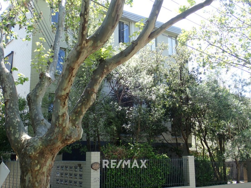 2/38 Charnwood Road, St Kilda VIC 3182