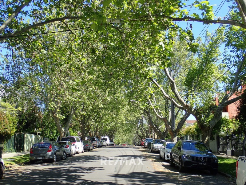 2/38 Charnwood Road, St Kilda VIC 3182