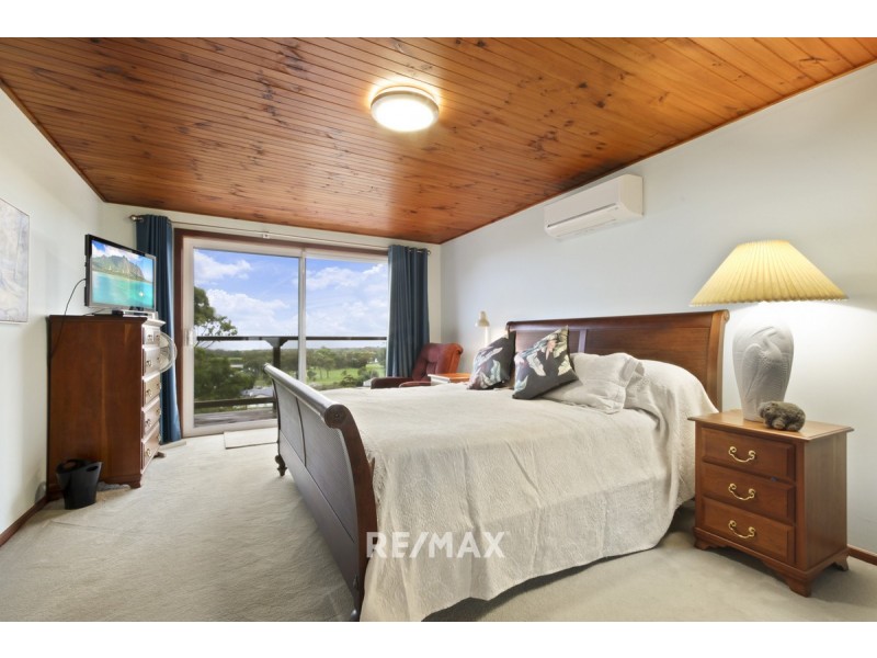 7 ROBIN Street, Lakes Entrance VIC 3909