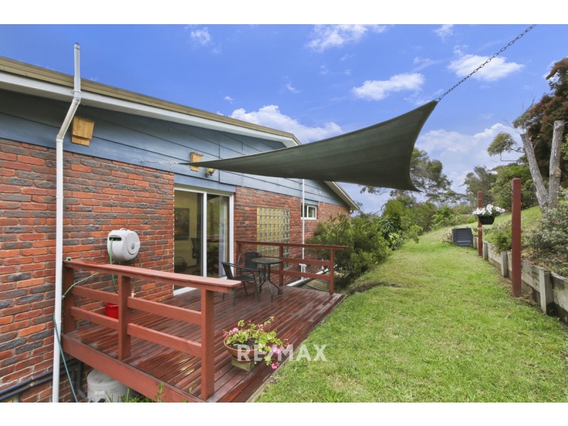 7 ROBIN Street, Lakes Entrance VIC 3909