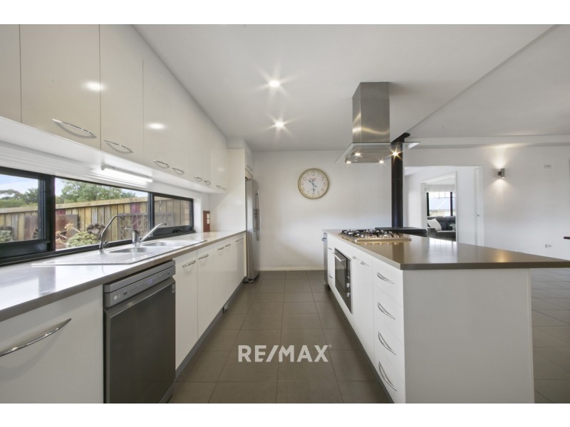 22 Tambo Boulevard, Metung VIC 3904