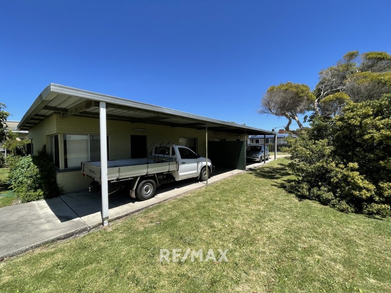 1/21 Whiters Street, Lakes Entrance VIC 3909