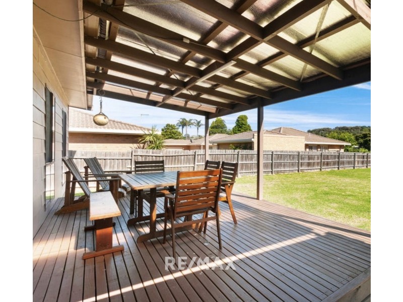 2/40 Don Road, Lakes Entrance VIC 3909