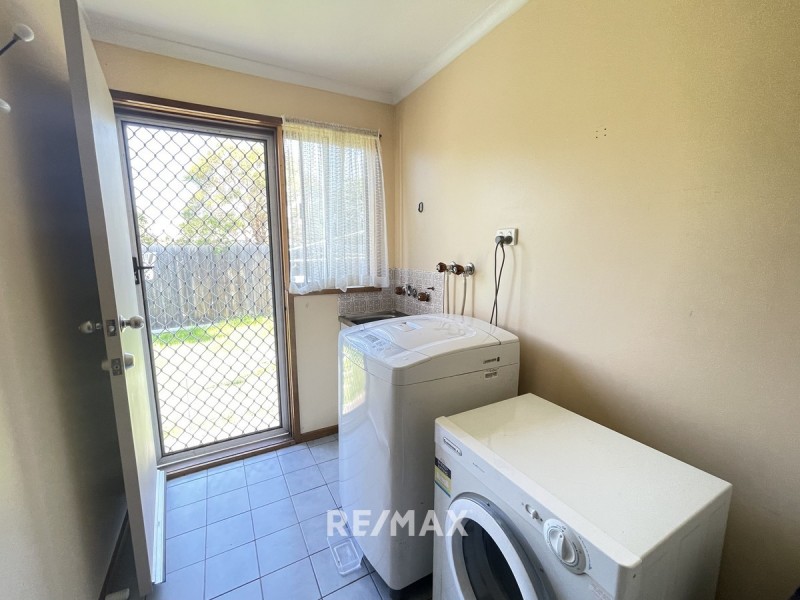 2/40 Don Road, Lakes Entrance VIC 3909