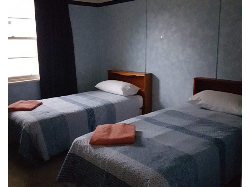 23 Seaview Parade, Kalimna VIC 3909