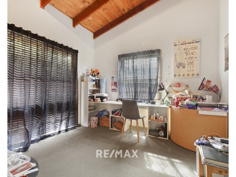 7 Gay Street, Lakes Entrance VIC 3909