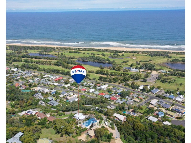 26 Gay Street, Lakes Entrance VIC 3909