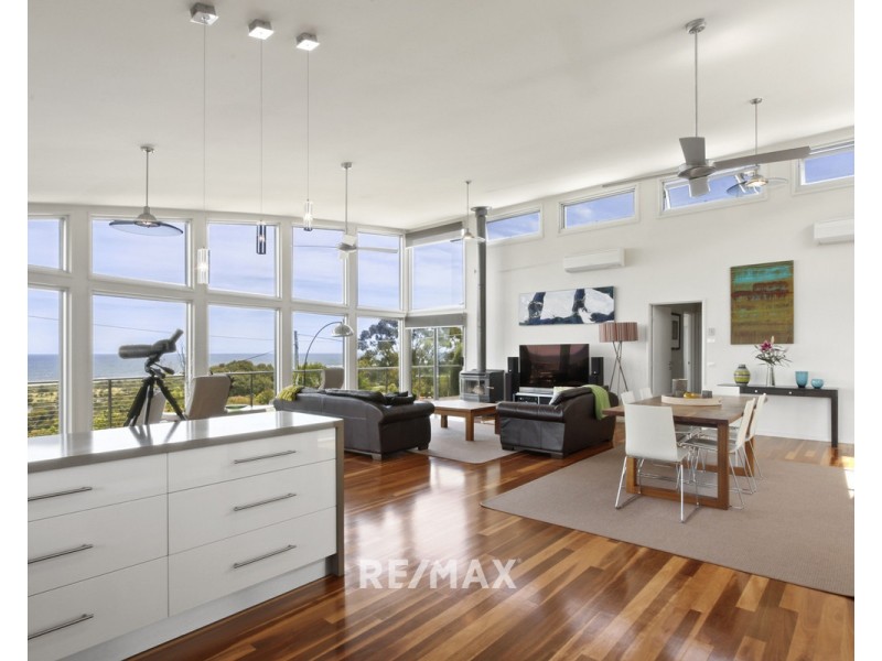 26 Gay Street, Lakes Entrance VIC 3909