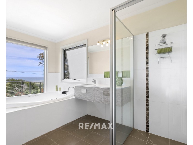 26 Gay Street, Lakes Entrance VIC 3909