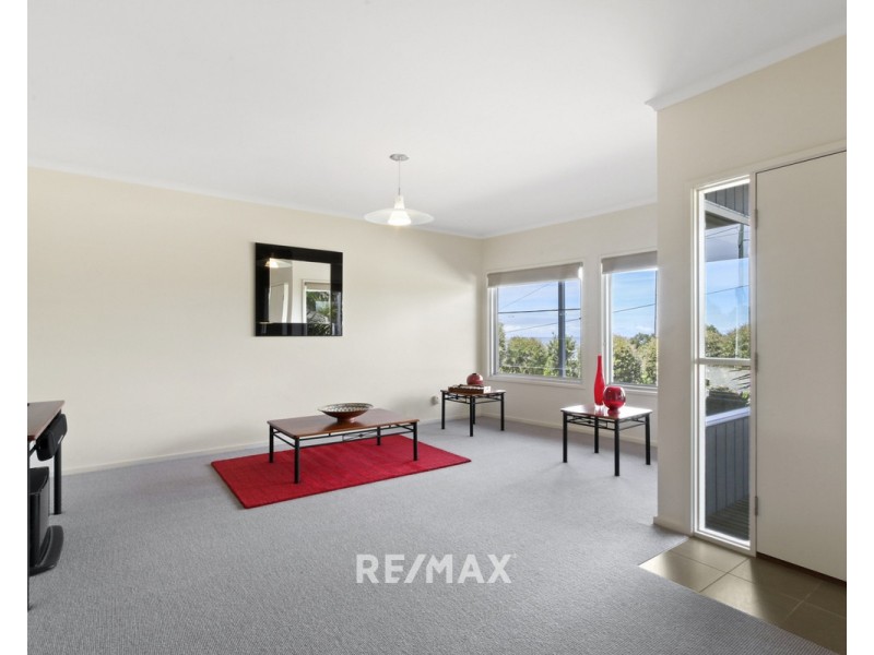 26 Gay Street, Lakes Entrance VIC 3909