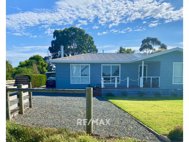 1 Tambo Boulevard, Metung VIC 3904