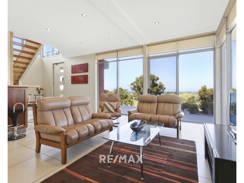 46 Nautilus Way, Lakes Entrance VIC 3909