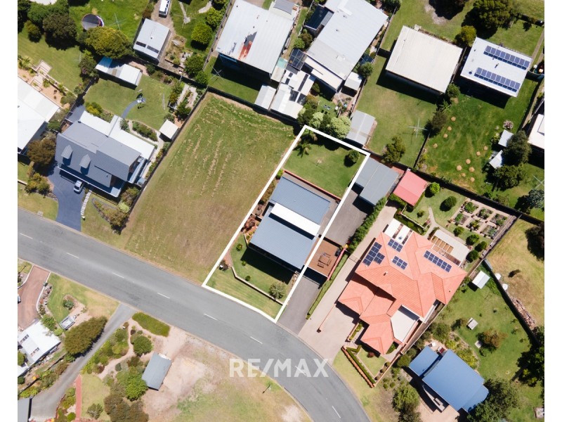 46 Nautilus Way, Lakes Entrance VIC 3909