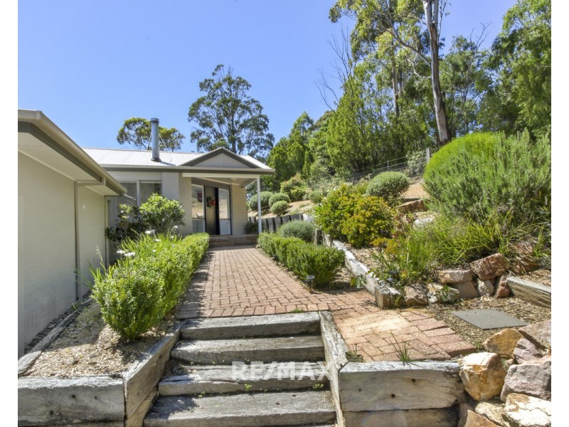 120 Stirling Road, Metung VIC 3904