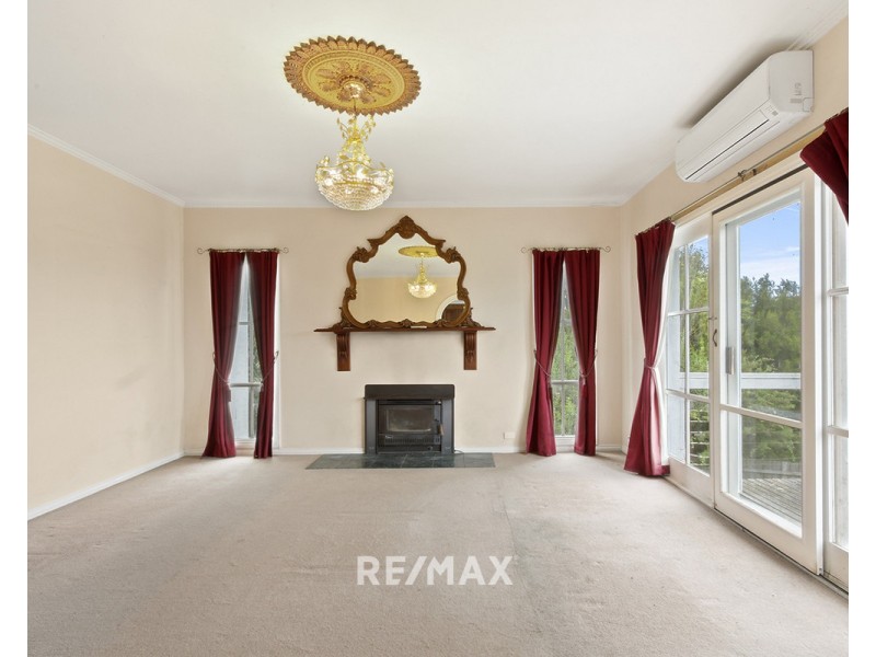 27 Nautilus Way, Lakes Entrance VIC 3909