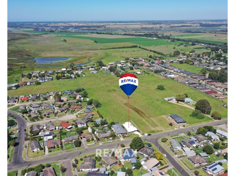 36 Lucknow Street, Bairnsdale VIC 3875