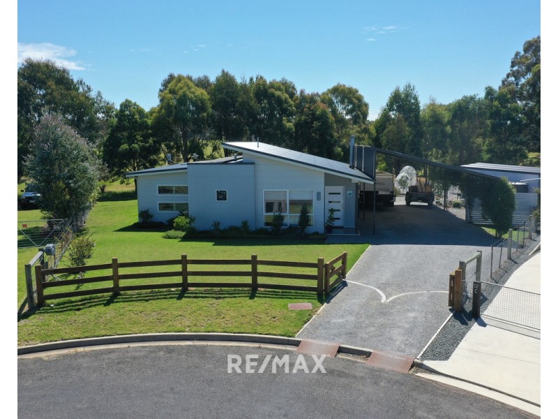 12D Lands End Grove, Metung VIC 3904