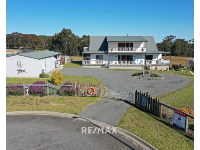 1 Heather Court, Metung VIC 3904