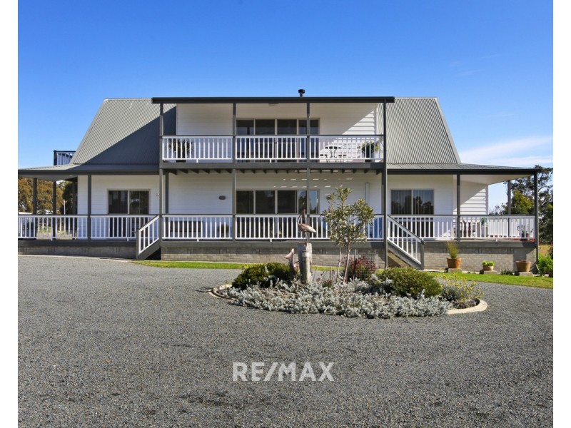 1 Heather Court, Metung VIC 3904