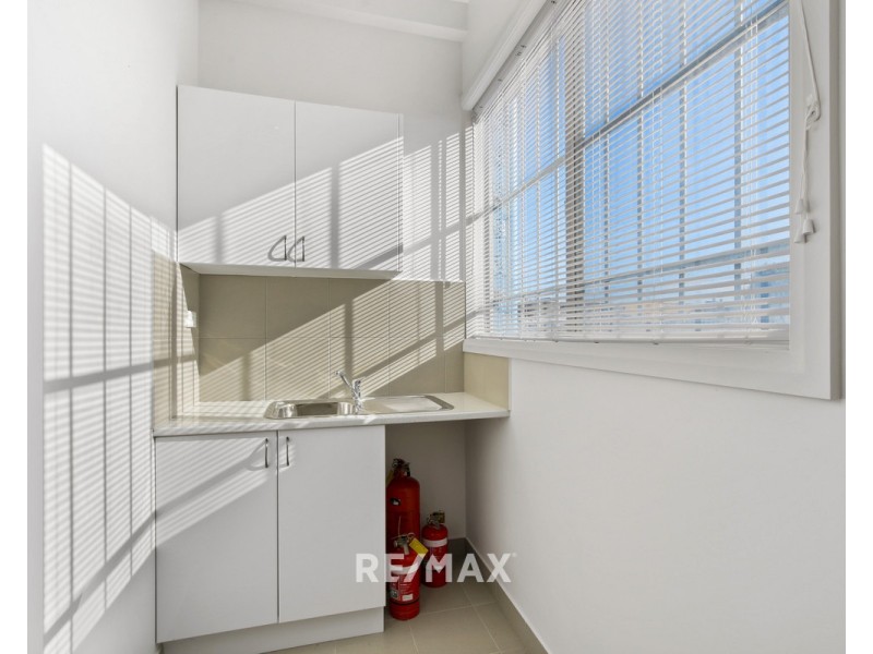 581 Esplanade, Lakes Entrance VIC 3909