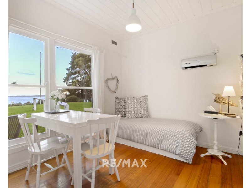 31 Christmas Street, Metung VIC 3904