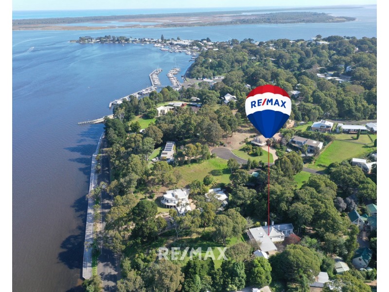 31 Christmas Street, Metung VIC 3904