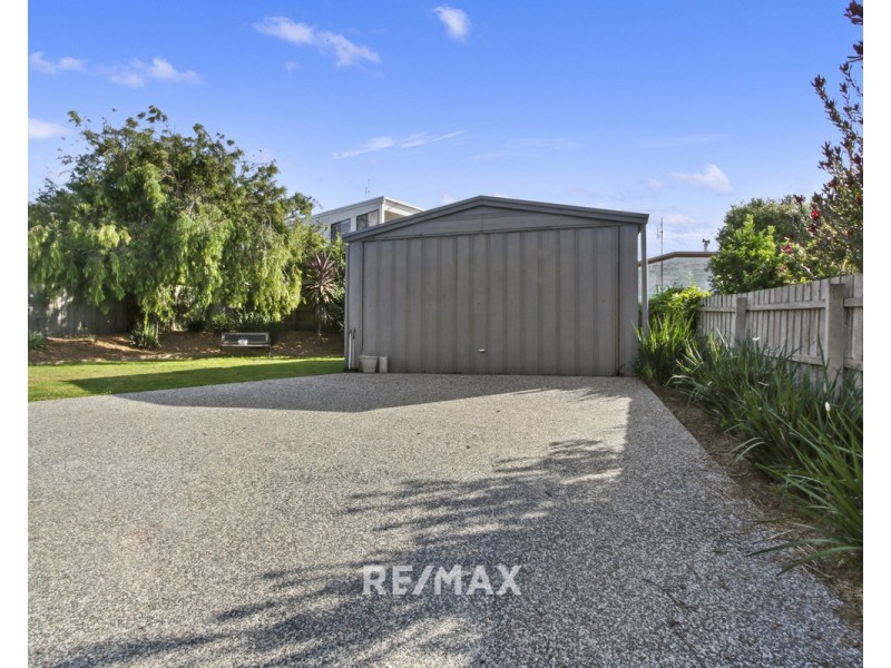 17 Cross Street, Lake Tyers Beach VIC 3909