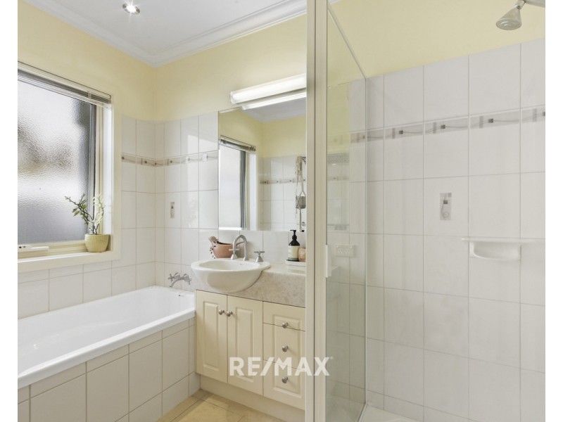 9/122 Golf Links Road, Lakes Entrance VIC 3909