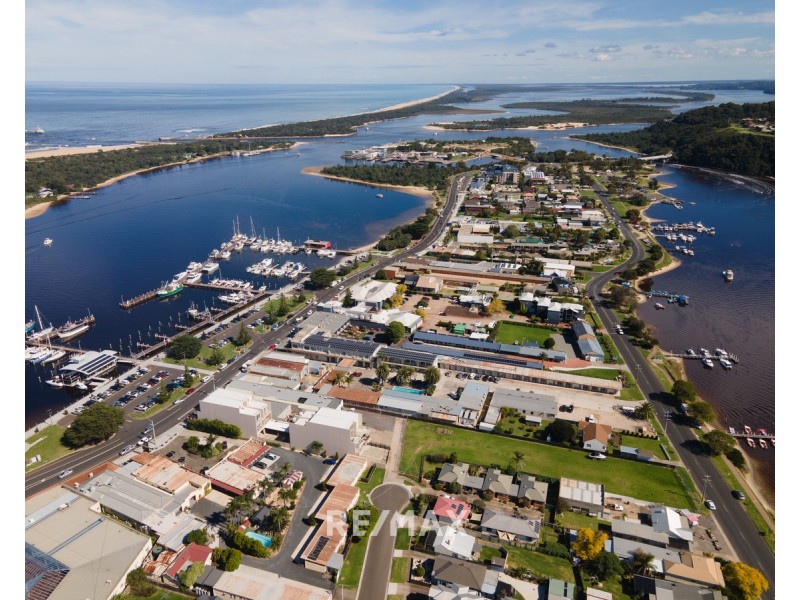8/247 Esplanade, Lakes Entrance VIC 3909