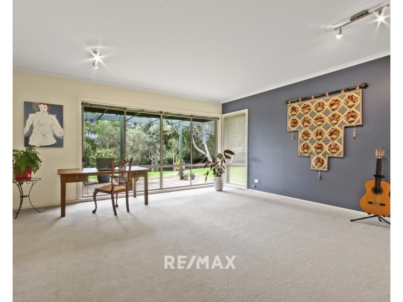 2 Blairs Road, Lakes Entrance VIC 3909