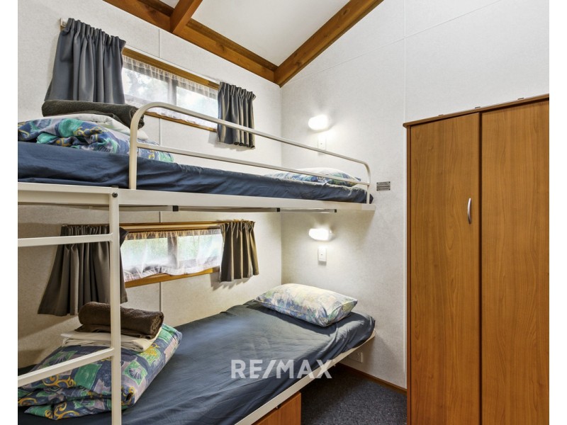 16/1 Mairburn Road, Metung VIC 3904