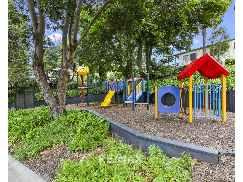 16/1 Mairburn Road, Metung VIC 3904