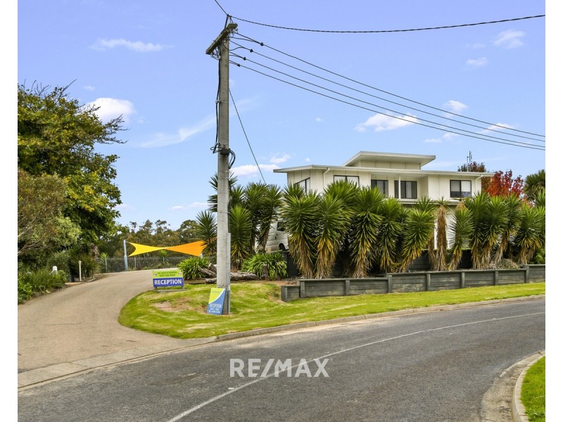 1 Mairburn Road, Metung VIC 3904