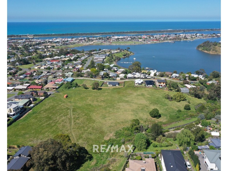 20/55 Lakeview, Lakes Entrance VIC 3909