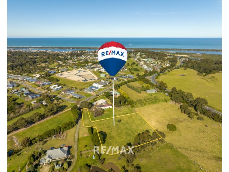 19a Albatross Road, Kalimna VIC 3909