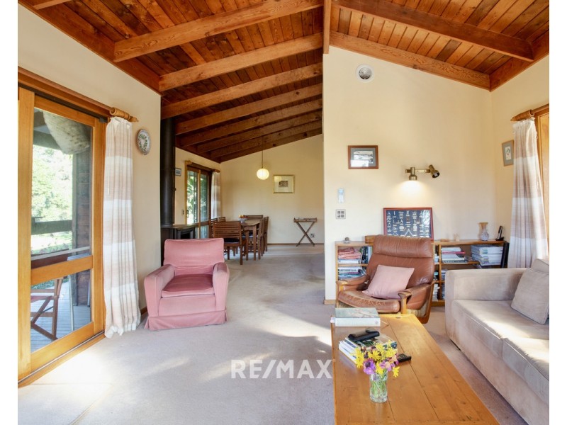 17 Nicholas Avenue, Metung VIC 3904