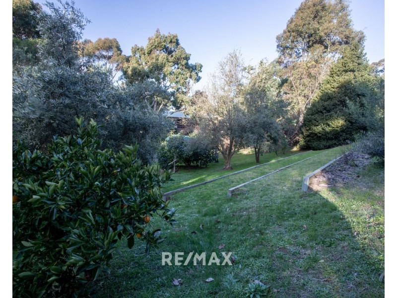 17 Nicholas Avenue, Metung VIC 3904