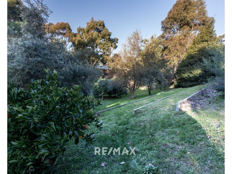 17 Nicholas Avenue, Metung VIC 3904