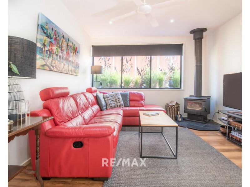 81 Seaview Parade, Kalimna VIC 3909