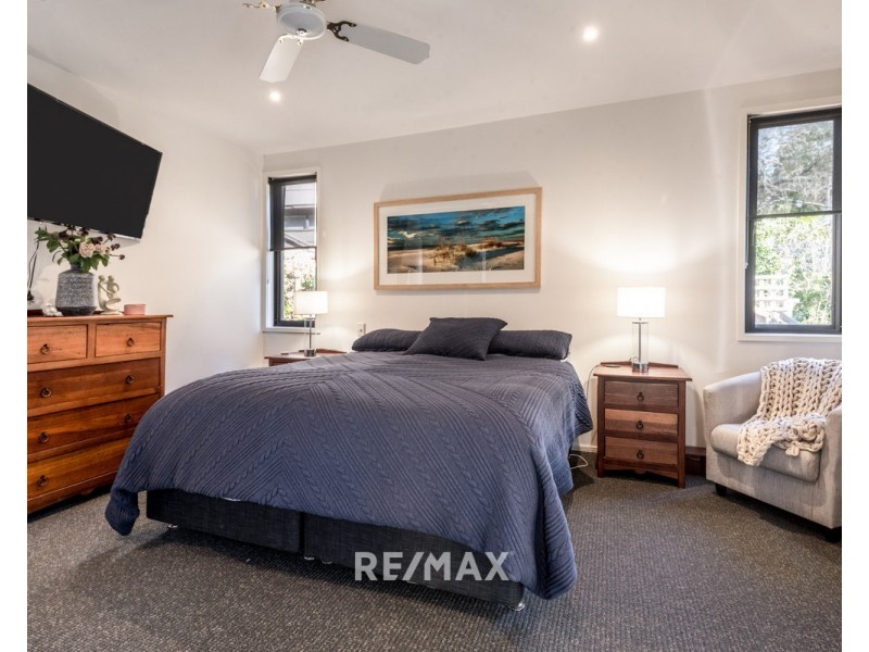 81 Seaview Parade, Kalimna VIC 3909