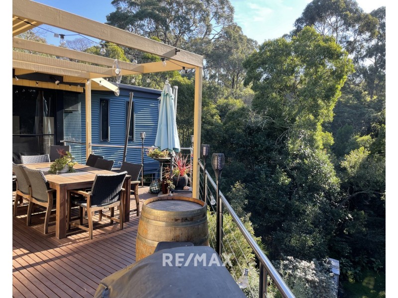 81 Seaview Parade, Kalimna VIC 3909