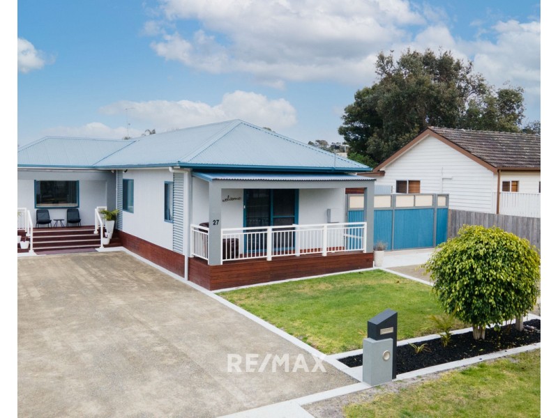 27 Whiters Street, Lakes Entrance VIC 3909
